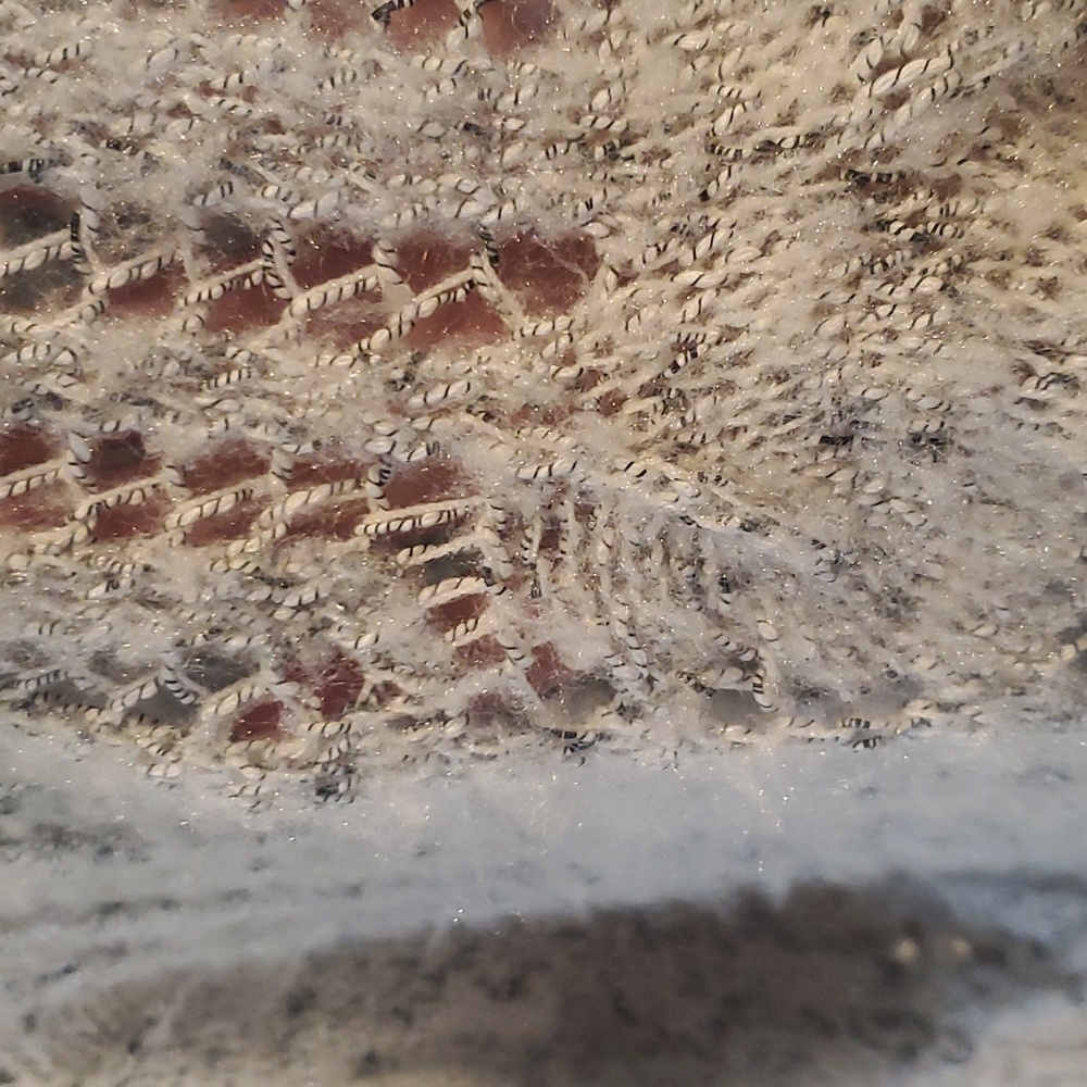 Madison Lilly Sweater - Picture 4 of 5
